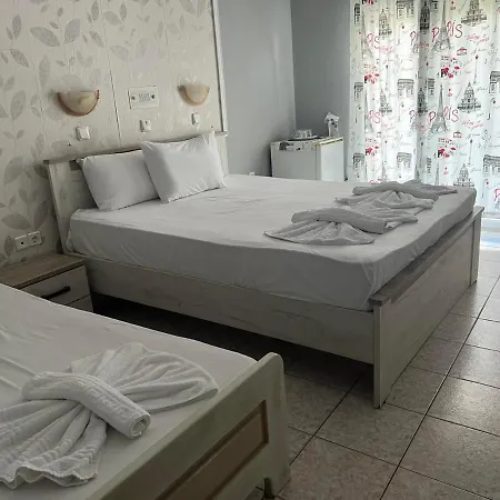 Ellas 3* Skala Potamia