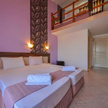 Ellas 3* Skala Potamia